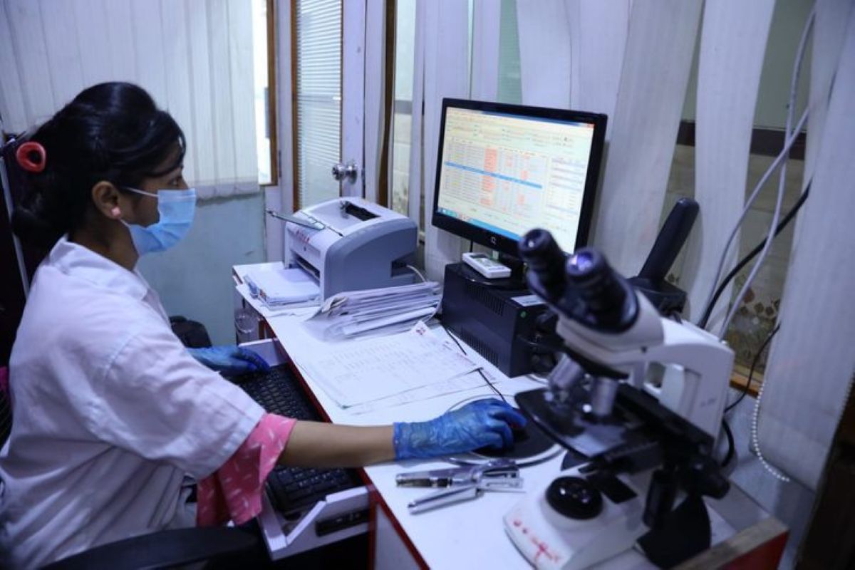 Automated Pathology Lab